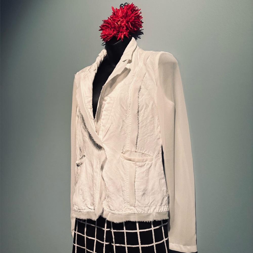 Miilla Linen Blazer with sheer black and sleeves size small - Picture 9 of 16